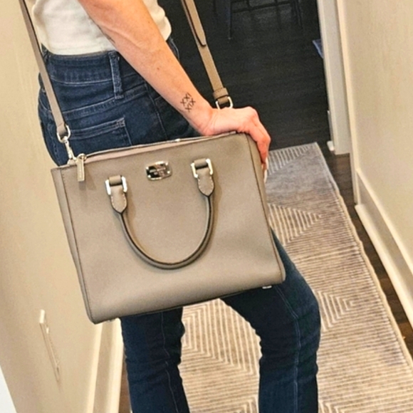 Michael Kors Kellen Grey Saffiano 2-Way Bag - Picture 1 of 15